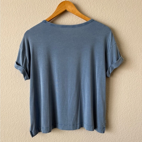 American Eagle Soft & Sexy Blue Roll Sleeve Crewneck Pocket T Shirt Size Small - Picture 6 of 11